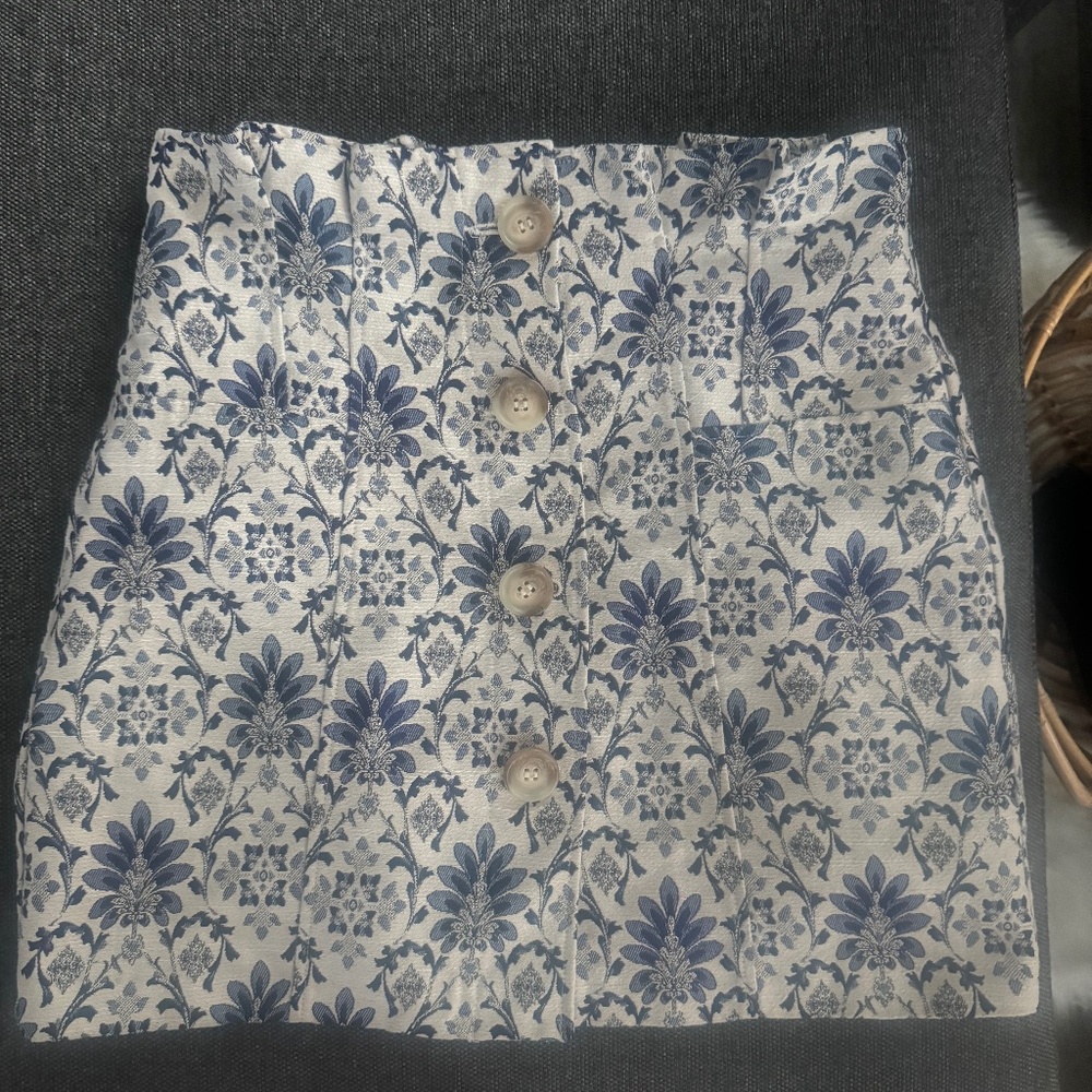 top shop mini skirt